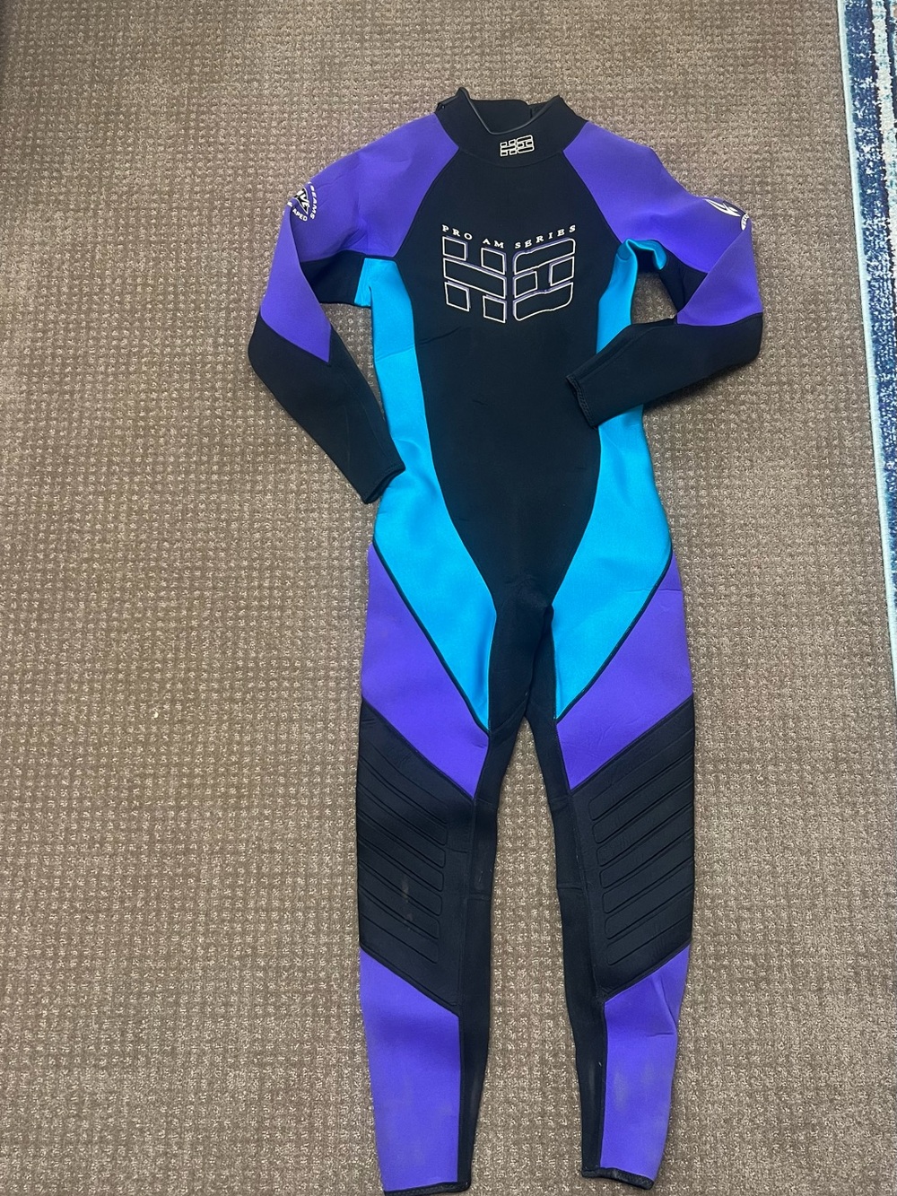 Vintage HO Sports Pro-Am Series "Heat Wave" full-body neoprene wetsuit